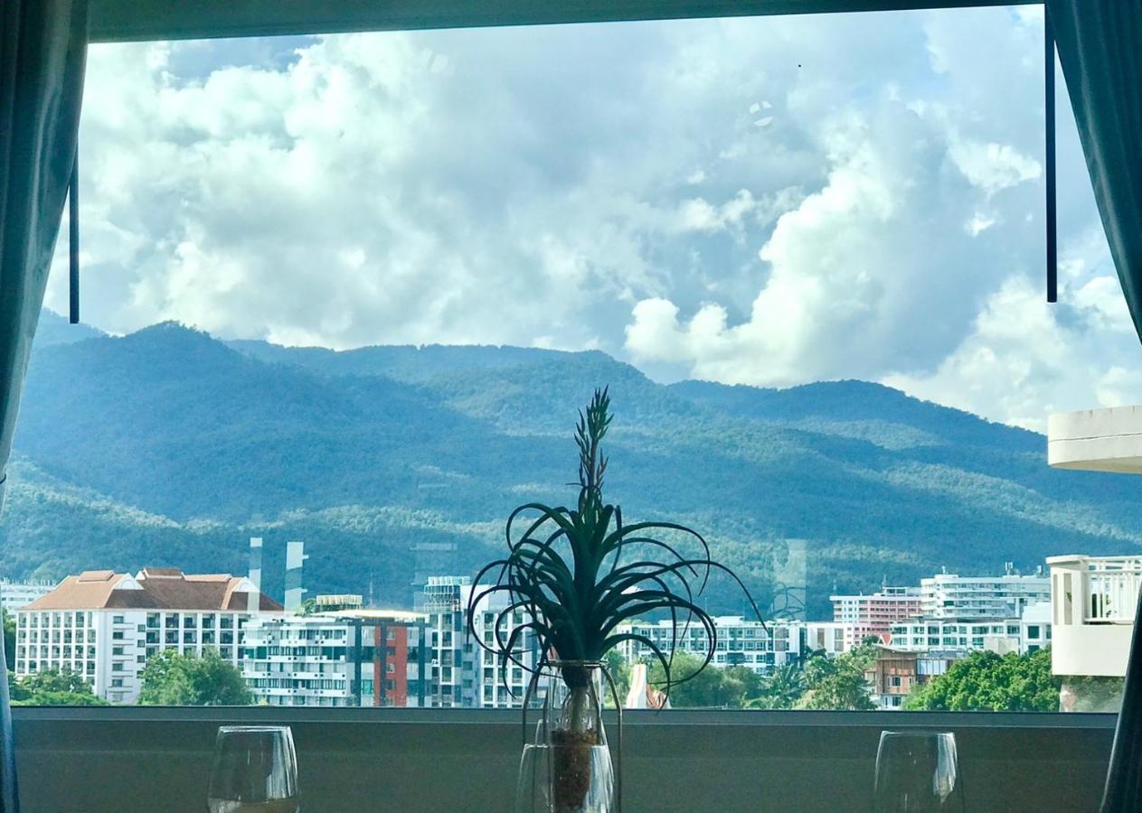 Mountain & City View Panorama At Nimman チエンマイ エクステリア 写真
