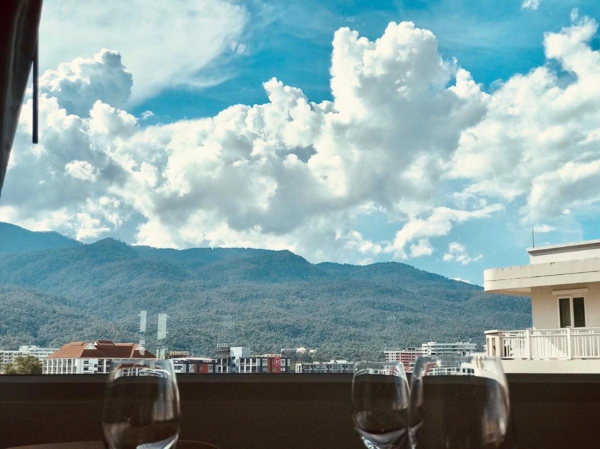 Mountain & City View Panorama At Nimman チエンマイ エクステリア 写真